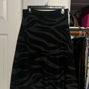 Spense Black and Gray Animal Print Midi Skirt